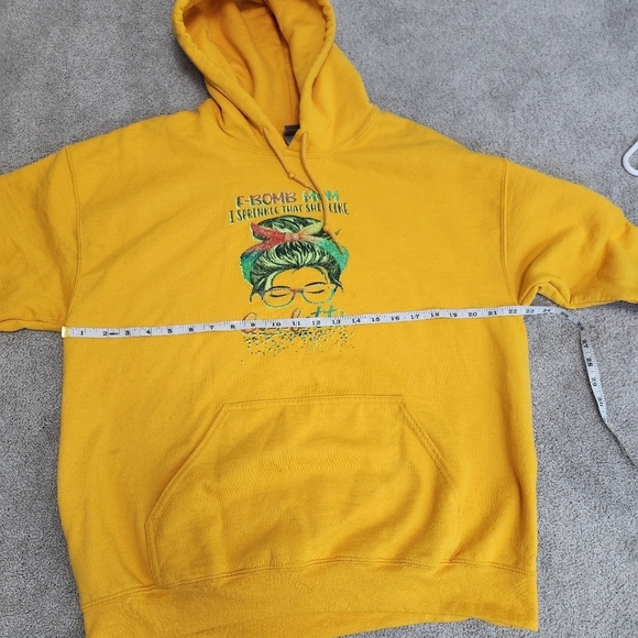 "F-Bomb Mom" Women's Cozy Comfortable Yellow Hoodie Hooded Sweatshirt Size L - Picture 7 of 12